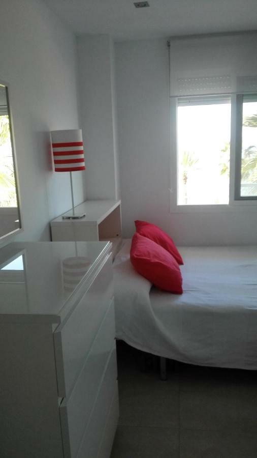Apartamento Mediterraneo รินกอนเดลาวิกตอเรีย ภายนอก รูปภาพ